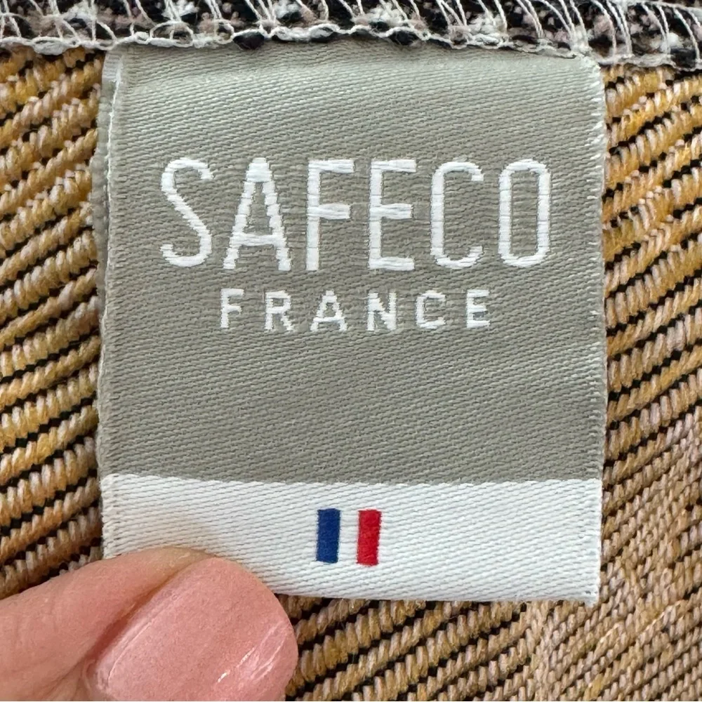 SAFECO FRANCE Weaved Paris Theme Attractions Tablecloth 108” X 52” Eiffel
